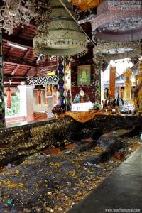 พระบาทสี่รอย17